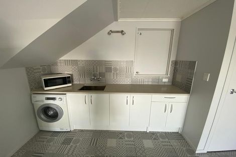 Photo of property in 39 Fairway Avenue, Red Beach, 0932
