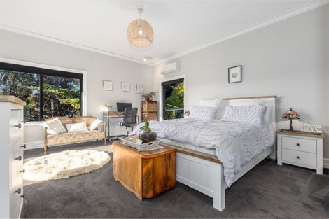 Photo of property in 10 Kinloch Place, Papakowhai, Porirua, 5024