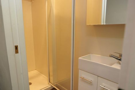 Photo of property in 5 Burrows Avenue, Karori, Wellington, 6012