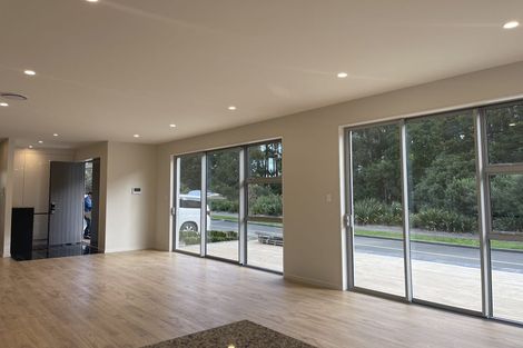 Photo of property in 3 Skanda Crescent, Flat Bush, Auckland, 2019