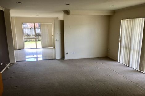 Photo of property in 1 Kestev Drive, Flat Bush, Auckland, 2016