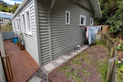 Photo of property in 288 Ohiro Road, Brooklyn, Wellington, 6021