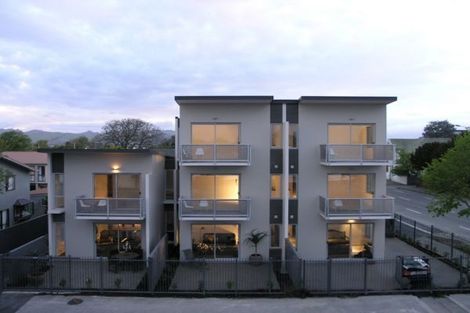 Photo of property in 2/318 Barbadoes Street, Christchurch Central, Christchurch, 8011