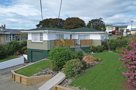 Photo of property in 11 Oxford Street, Holmes Hill, Oamaru, 9401