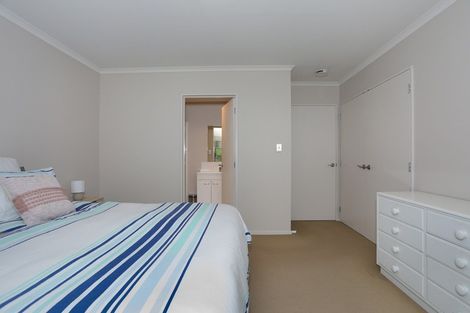 Photo of property in 4 Logan Grove, Feilding, 4702
