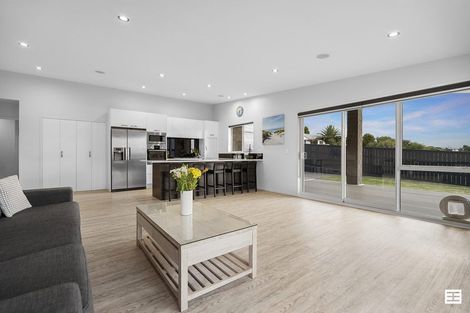 Photo of property in 11 Inlet Views, Bethlehem, Tauranga, 3110