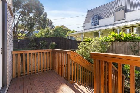 Photo of property in 9/2 Swan Hill Drive, Glen Eden, Auckland, 0602