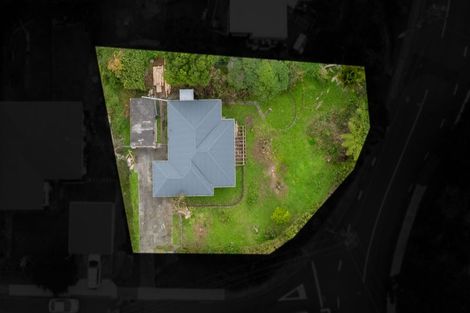 Photo of property in 7 Kiwi Crescent, Tawa, Wellington, 5028