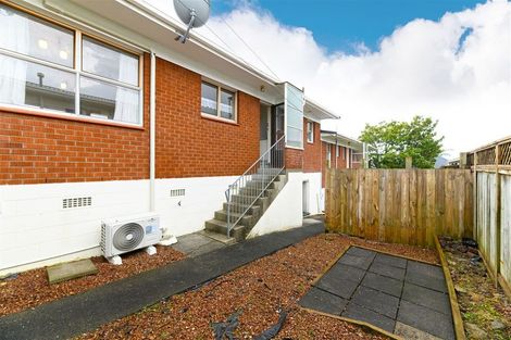 Photo of property in 1/17 Quebec Road, Milford, Auckland, 0620