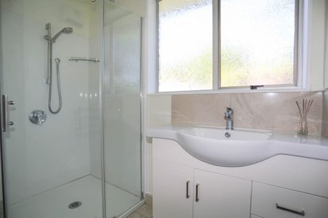 Photo of property in 2/38 Konini Street, Riccarton, Christchurch, 8041