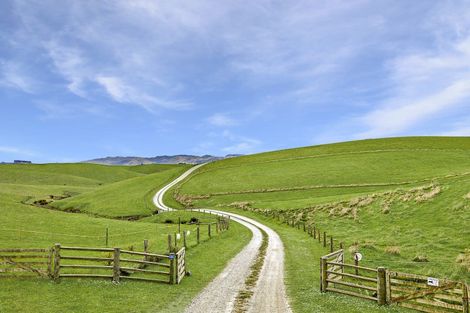 Photo of property in 220 Taieri Peak Road, Meadowbank, Palmerston, 9481