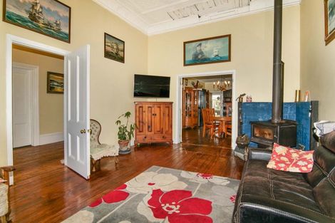 Photo of property in 123 Queen Street, Westport, 7825