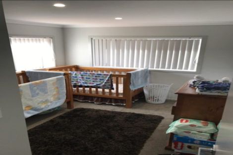 Photo of property in 37 Riverglade Parkway, Te Atatu South, Auckland, 0610