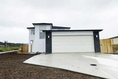 Photo of property in 1 Piccolo Court, Kumeu, 0810