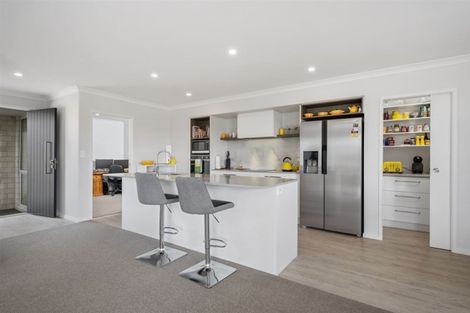 Photo of property in 7 Lomay Place, Te Puke, 3119