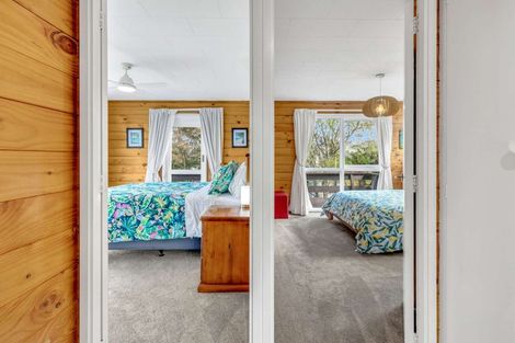 Photo of property in 44 Grand Vue Road, Kawaha Point, Rotorua, 3010