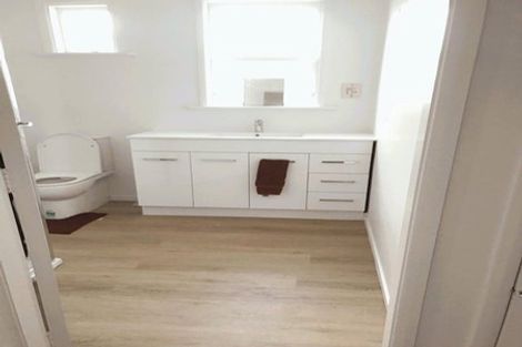 Photo of property in 43c Hamilton Road, Cambridge, 3434