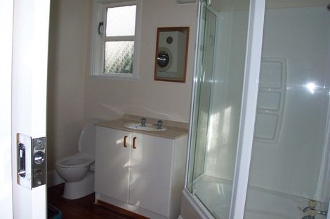 Photo of property in 14 Reuben Avenue, Brooklyn, Wellington, 6021