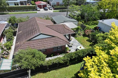 Photo of property in 2b Terminus Street, Silverstream, Upper Hutt, 5019
