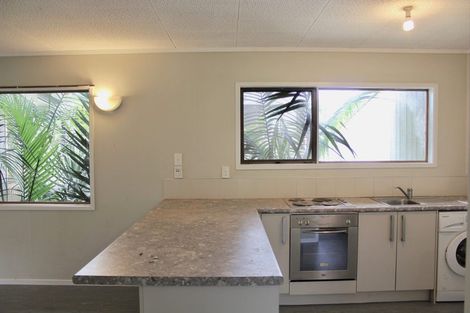 Photo of property in 53 Rua Road, Glen Eden, Auckland, 0602