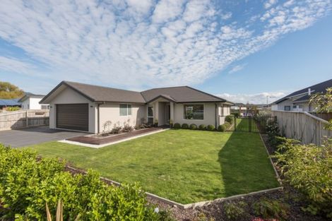 Photo of property in 6 Harold Place, Stoke, Nelson, 7011