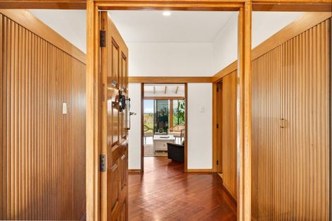 Photo of property in 79 Poraiti Road, Poraiti, Napier, 4182