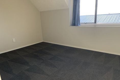 Photo of property in 52 Momorangi Crescent, Redwood, Christchurch, 8051