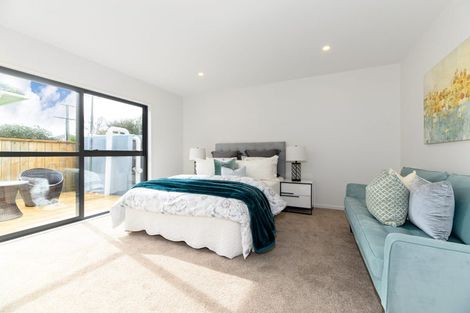 Photo of property in 1/7 Ranui Station Road, Ranui, Auckland, 0612