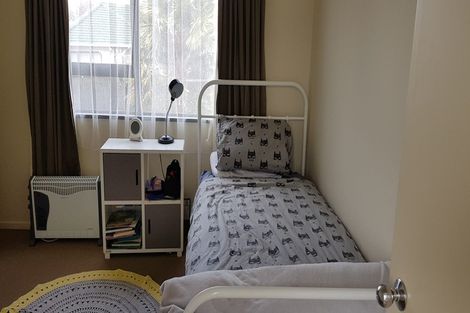 Photo of property in 200a Springfield Road, St Albans, Christchurch, 8014