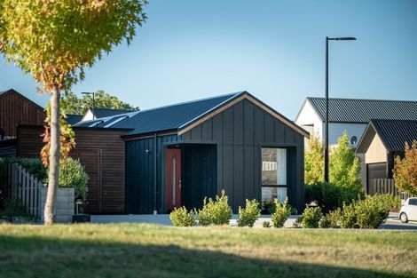 Photo of property in 52 Red Cottage Drive, Lake Hayes, Queenstown, 9304