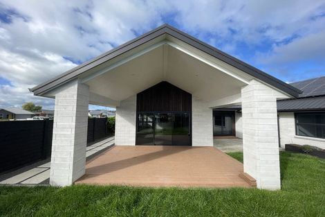 Photo of property in 6 Lewis Way, Cambridge, 3434