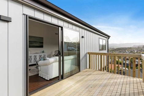 Photo of property in 40 San Prospero Crescent, Henderson, Auckland, 0612