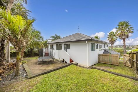Photo of property in 5 Egret Court, Unsworth Heights, Auckland, 0632