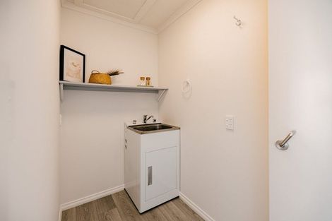 Photo of property in 6 Foxtail Fern, Kelvin Grove, Palmerston North, 4414