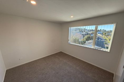 Photo of property in 33a Riverhills Avenue, Pakuranga Heights, Auckland, 2010