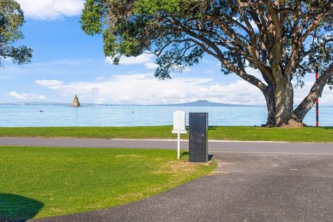 Photo of property in 42a Matakatia Parade, Matakatia, Whangaparaoa, 0930