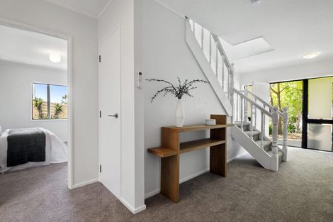 Photo of property in 20a/1 Hauraki Road, Hauraki, Auckland, 0622
