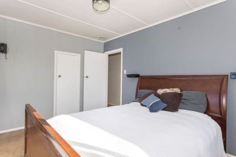 Photo of property in 3 Heretaunga Road, Maharahara, Dannevirke, 4972