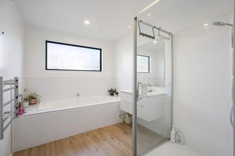 Photo of property in 13-13a Peppercorn Terrace, Lower Shotover, Queenstown, 9304