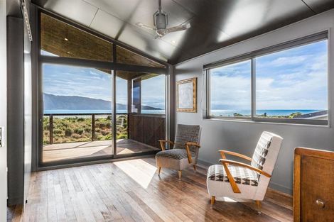 Photo of property in 123 Manly Street, Paraparaumu Beach, Paraparaumu, 5032