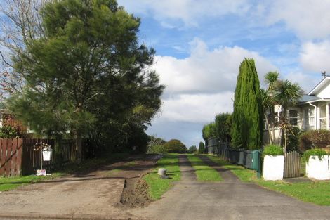 Photo of property in 122a/2 Matipo Road, Te Atatu Peninsula, Auckland, 0610