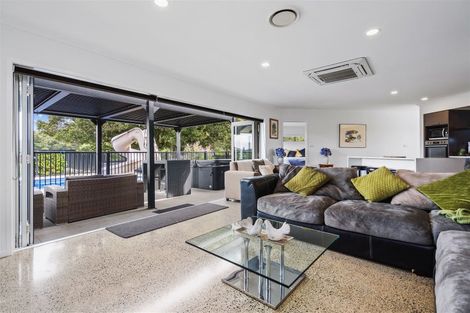 Photo of property in 8 Heartstone Place, Te Kamo, Kamo, 0185