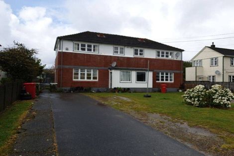 Photo of property in 8 Compton Crescent, Taita, Lower Hutt, 5011