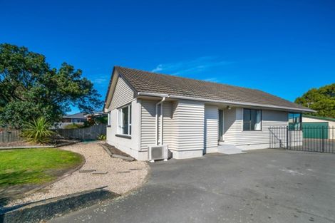 Photo of property in 44 Travis Road, Burwood, Christchurch, 8083