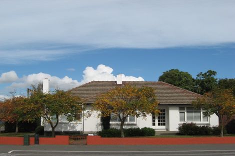 Photo of property in 306 Ferry Road, Waltham, Christchurch, 8011