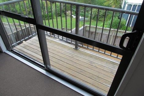 Photo of property in 24/94 Glengarry Road, Glen Eden, Auckland, 0602