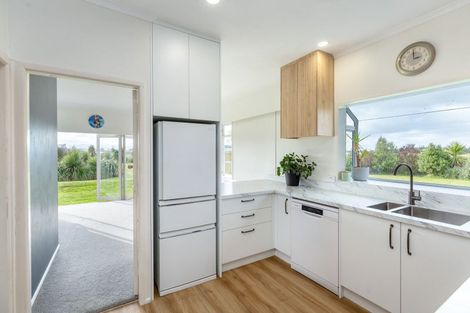 Photo of property in 162 Para Road, Waihakeke, Carterton, 5792