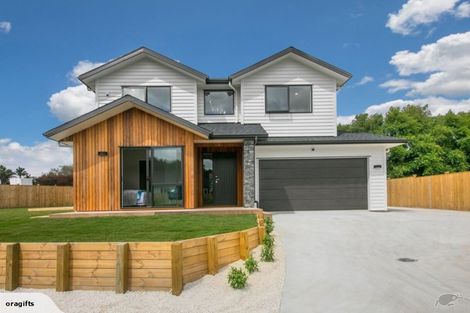 Photo of property in 1 Duchess Way, Riverhead, 0820