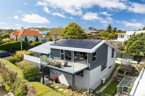 Photo of property in 11 Braeburn Street, Vauxhall, Dunedin, 9013