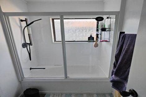 Photo of property in 24 Riley Place, Fitzroy, Hamilton, 3206